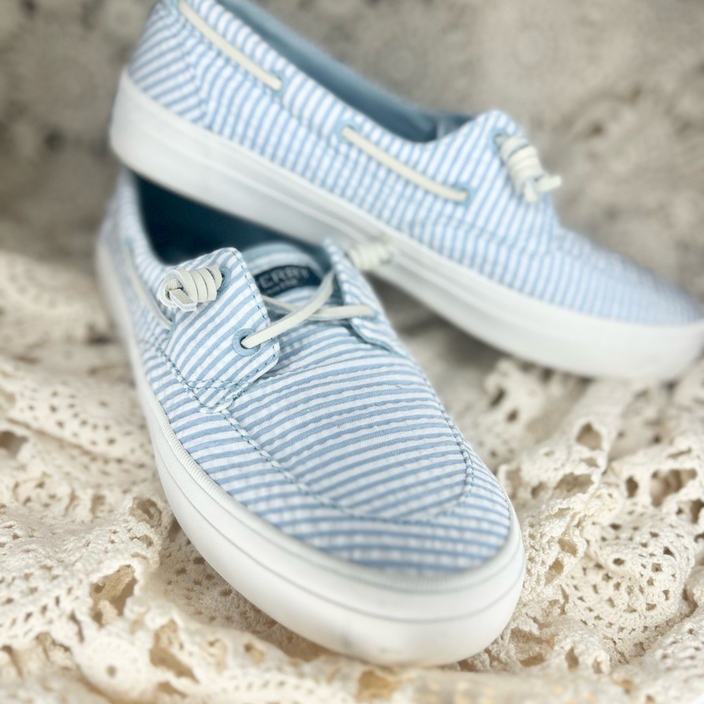 Sperry Top Sider Crest Boat Seersucker Shoes Blue White Womens 8.5